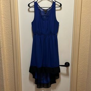 SLEEVELESS HIGH-LOW DRESS